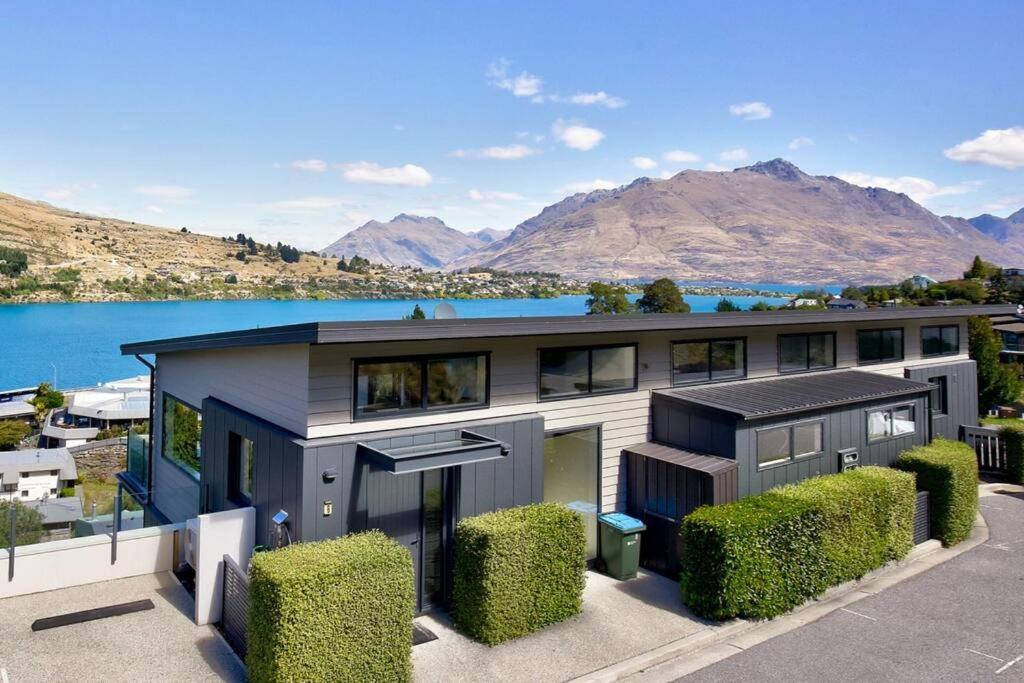 4 Bedroom Stunning Modern Family Home Queenstown Exterior photo